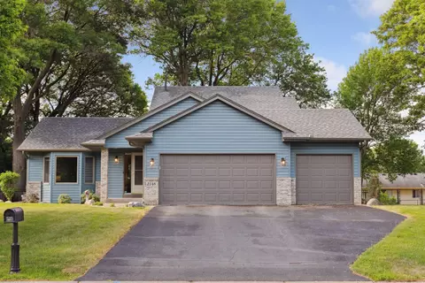 2148 124th Ave NW, Coon Rapids, MN 55448