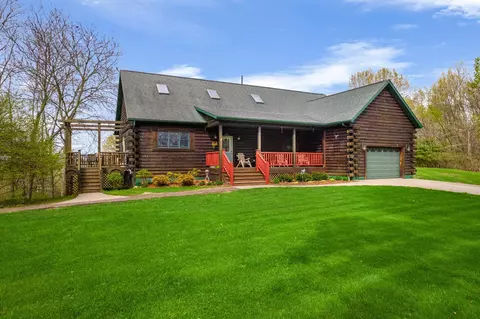 n15037 West Prairie Road, Trempealeau, WI 54661