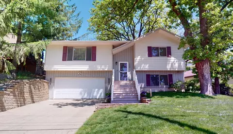 1008 Richway Dr W, Albert Lea, MN 56007