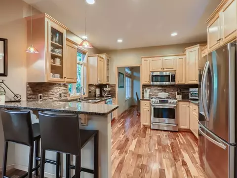 4662 Walnut St, Maple Plain, MN 55359 photo 8