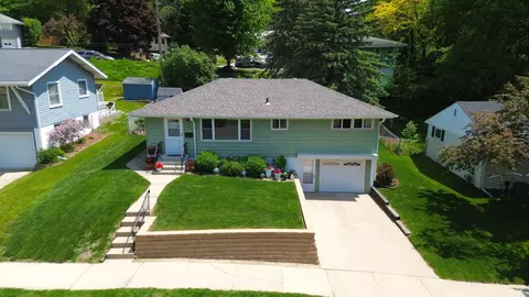 1724 3rd Ave NE, Rochester, MN 55906