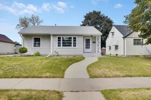 1639 Nebraska Ave E, Saint Paul, MN 55106