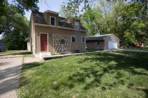 1100 16th Ave SW, Austin, MN 55912