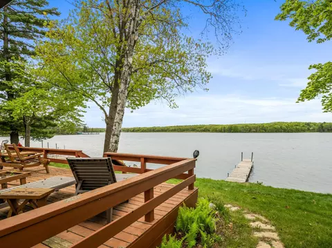 26362 Glen Dr, Garrison, MN 56450