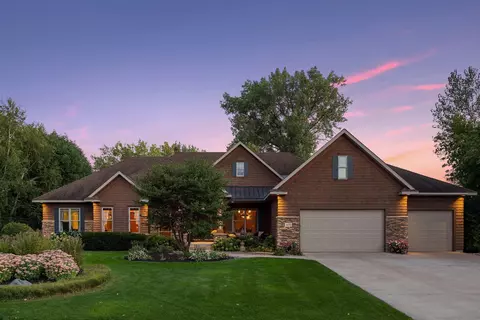 1452 Sherman Lake Rd, Lino Lakes, MN 55038