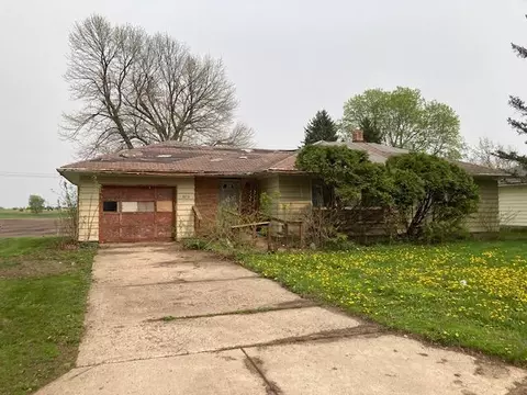2012 Sweden Ave, Storden, MN 56174