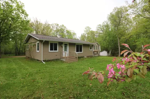 1017 N Plantagenet Rd SE, Bemidji, MN 56601