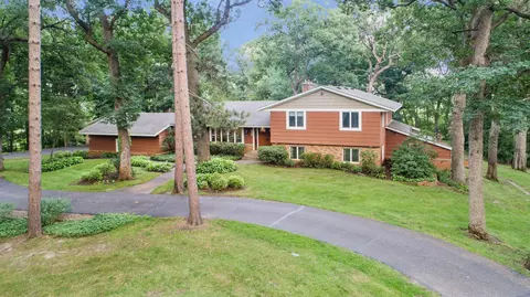10055 Hadley Ave N, Grant, MN 55110