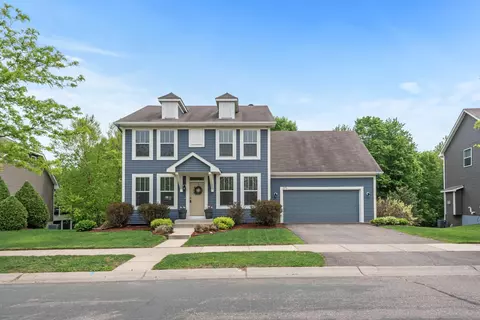 6898 Lakewood Dr NE, Albertville, MN 55301