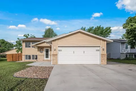 13482 Huntington Ave, Savage, MN 55378