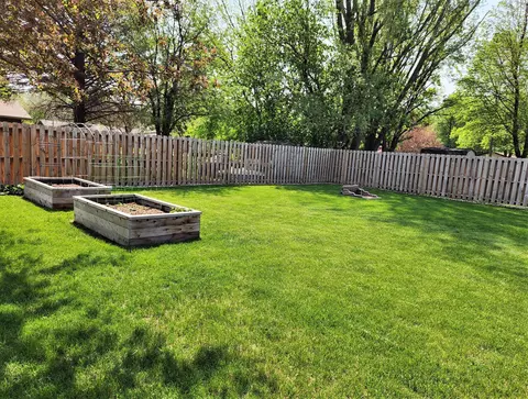 809 5th Ave SE, Pipestone, MN 56164 photo 9