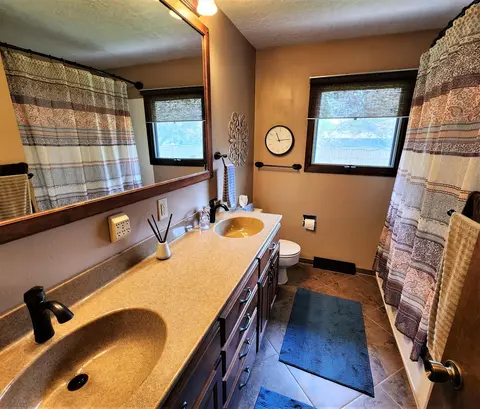 809 5th Ave SE, Pipestone, MN 56164 photo 22