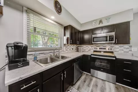 1039 Home Pl, Faribault, MN 55021 photo 5