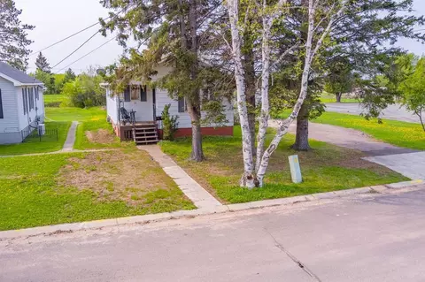 19 Central Ave E, Aurora, MN 55705