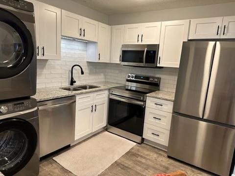12600 Parkwood Dr #312, Burnsville, MN 55337