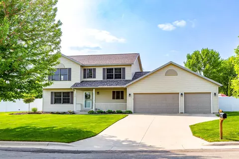 1200 26th St SW, Austin, MN 55912