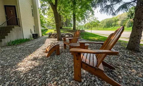 4201 Yew Pt, Eagan, MN 55122 photo 17