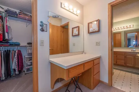 4201 Yew Pt, Eagan, MN 55122 photo 8