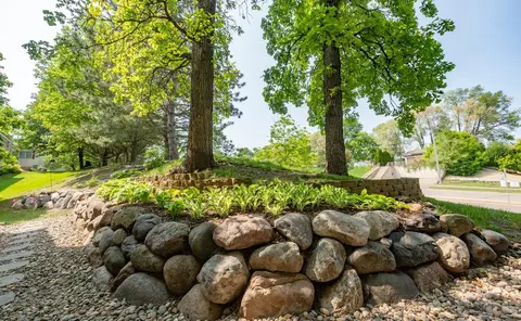 4201 Yew Pt, Eagan, MN 55122 photo 18