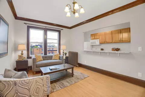 2218 Nicollet Ave #25, Minneapolis, MN 55404