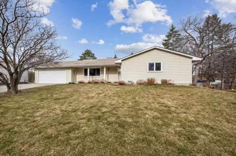 11406 26th Ave S, Burnsville, MN 55337