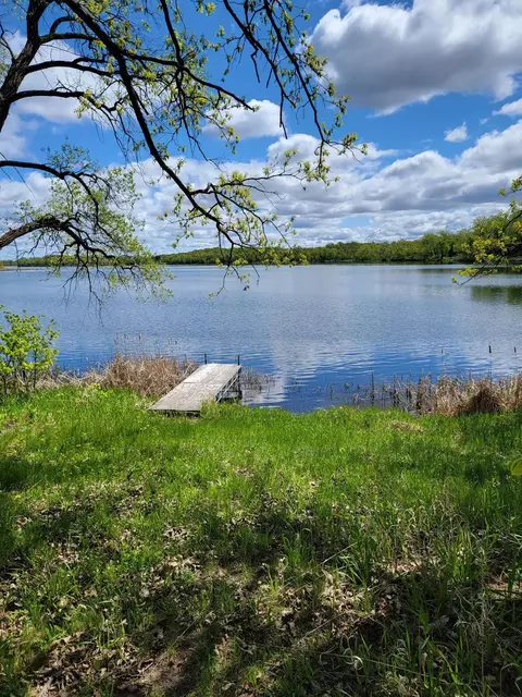 342 Nn Twin Island Ln, Edna Twp, MN 56528