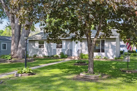 1123 12th Ave SE, Saint Cloud, MN 56304