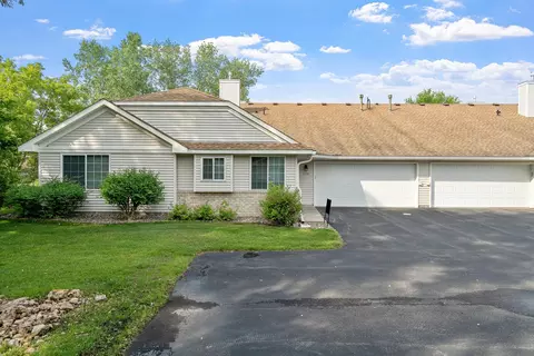 4126 Ruby Ln, Eagan, MN 55122