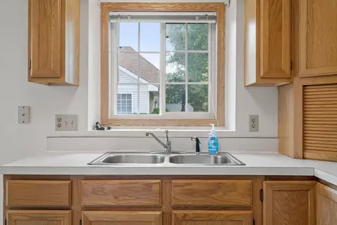 4126 Ruby Ln, Eagan, MN 55122 photo 4