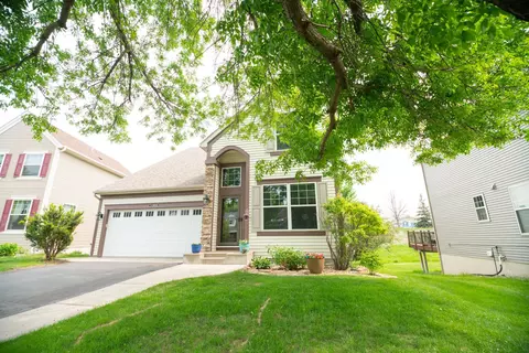 11933 84th Pl N, Maple Grove, MN 55369