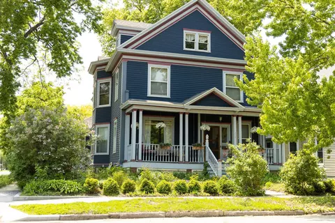 277 E 4th St, Winona, MN 55987