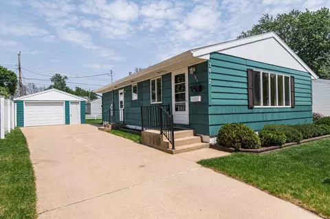3817 7th Pl NW, Rochester, MN 55901