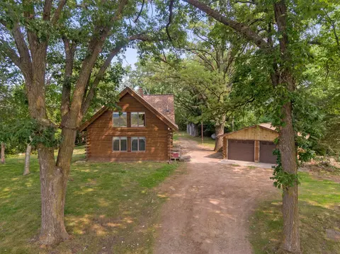 17006 W 250th St, Belle Plaine, MN 56011