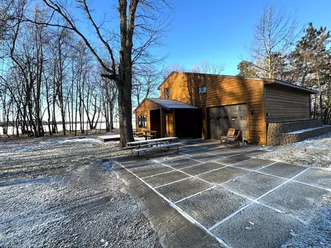 5589 Trillium Rd, Wahkon, MN 56386