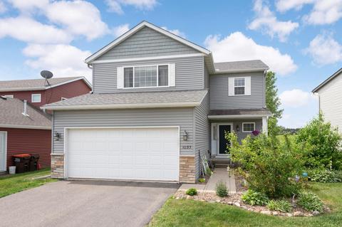 1033 36th St W, Hastings, MN 55033