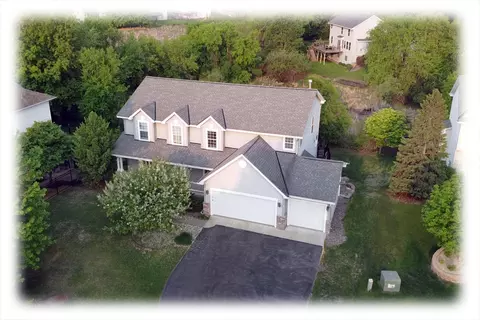 4535 Queensland Ln N, Plymouth, MN 55446