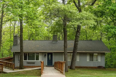 919 3rd St, Spooner, WI 54801