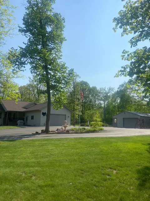 51657 Warbler Dr, Bemidji, MN 56601