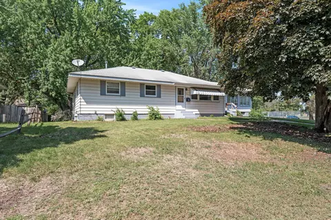 3800 Eckberg Dr, Brooklyn Center, MN 55429