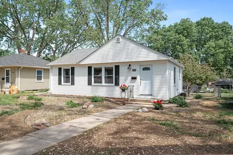 6933 Vincent Ave S, Richfield, MN 55423