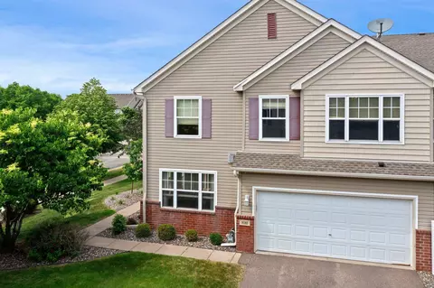 9280 Holly Ln N, Maple Grove, MN 55311