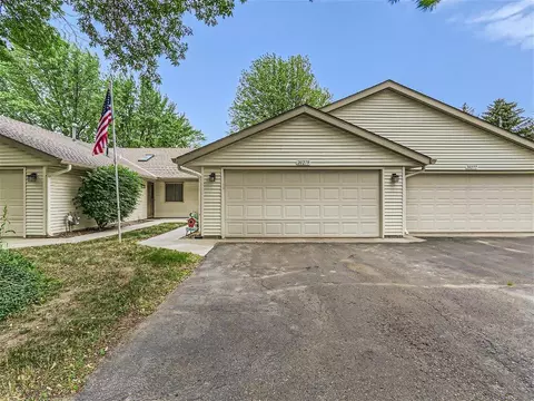 20279 Hunter Ct, Lakeville, MN 55044