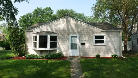 5603 Knox Ave N, Brooklyn Center, MN 55430