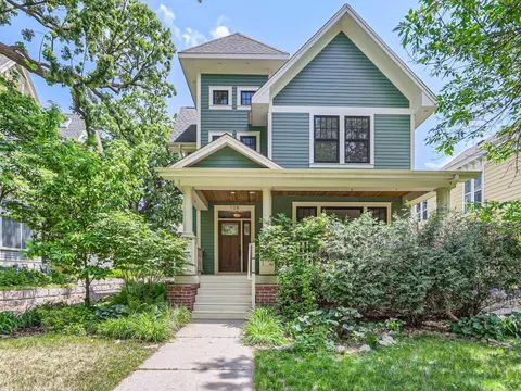 108 Western Ave N, Saint Paul, MN 55102