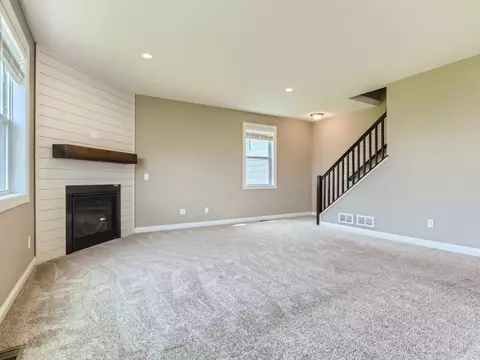 1321 Interlachen Dr, Eagan, MN 55123 photo 6