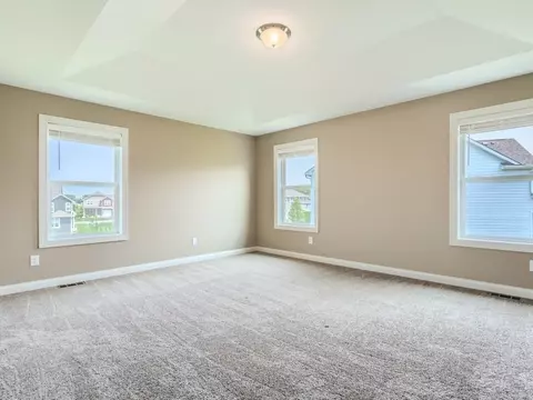 1321 Interlachen Dr, Eagan, MN 55123 photo 17