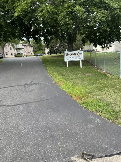 570 Whispering Ln #107, Hastings, MN 55033