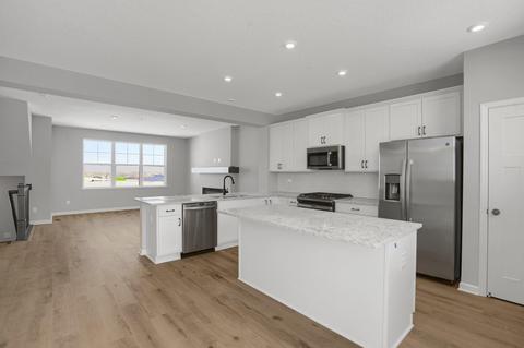 4774 Foxtail Ln, Minnetrista, MN 55331