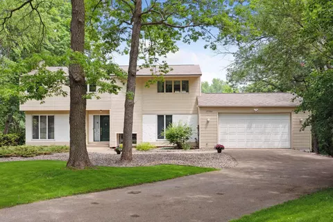 17780 Iten Ct N, Lakeville, MN 55044