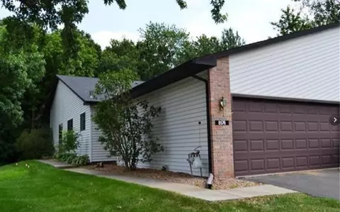 8576 134th St W, Apple Valley, MN 55124